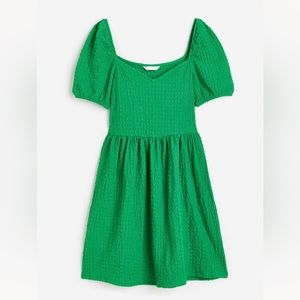 H&M green puff-sleeved textured jersey dress size small